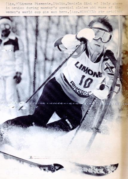 Sport invernali - Sci alpino - Slalom speciale femminile - Limone Piemonte - Coppa del mondo di sci alpino 1984 - Daniela Zini in azione