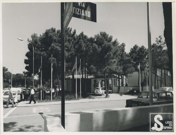 Lido di Spina - Izar Immobiliare - Quartiere giardino Le Valli - Strada - Targhe stradali