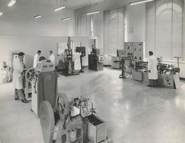 Milano - Politecnico - Laboratorio sperimentale - Strumentazione - Tecnici