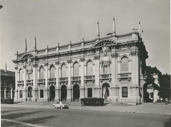 Milano - Politecnico - Esterno - Facciata