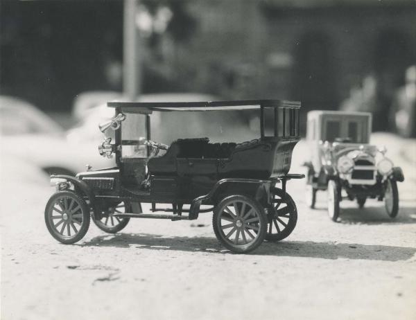 Milano - Modellino - Automobile - Panhard Levassor