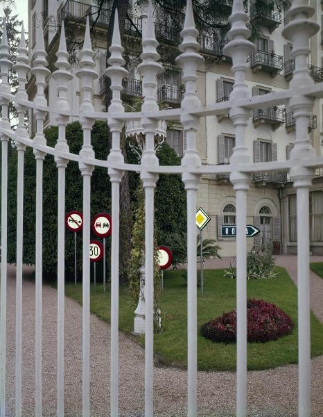 Stresa - XVIII Conferenza del traffico e della circolazione - Materie plastiche - Vedril - Segnaletica stradale - Grand Hotel des Iles Borromées - Giardino