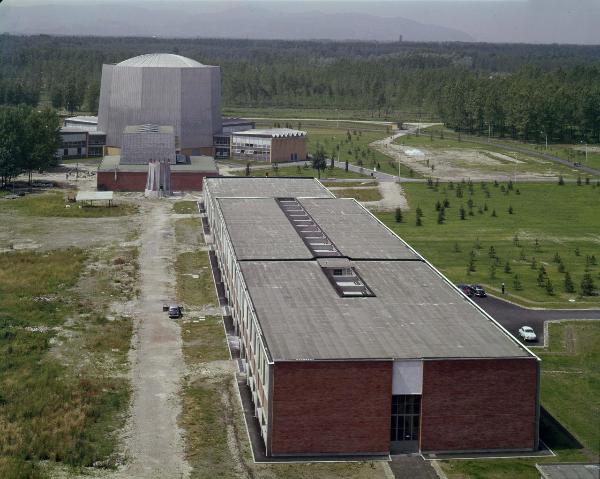 Saluggia - SORIN - Edificio laboratori - Reattore nucleare Avogadro RSI - Esterno