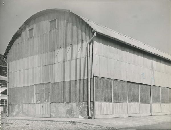 Castellanza - Stabilimento chimico - Capannone