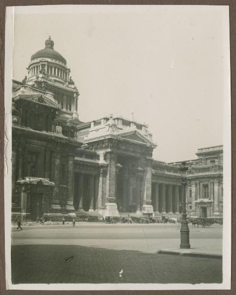 Belgio - Bruxelles - Palazzo di Giustizia - Esterno - Cupola