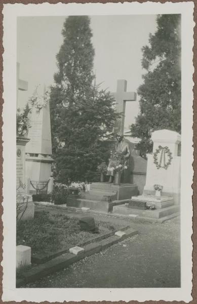 Cimitero - Tomba - Monumento sepolcrale, funerario