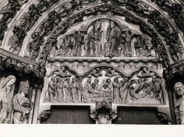 Scultura - Incoronazione della Vergine - Francia - Laon - Cattedrale di Notre-Dame - Facciata principale ovest - Portale centrale - Lunetta e archivolto, dettaglio