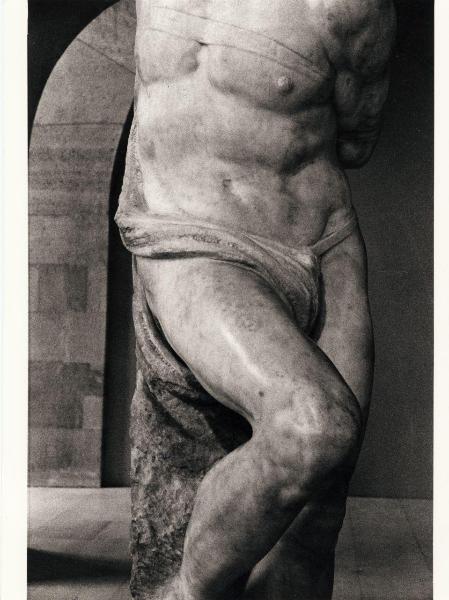 Scultura - Prigione. Schiavo ribelle, dettaglio - Michelangelo Buonarroti - Francia - Parigi - Museo del Louvre - Interno