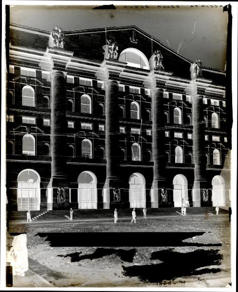 Milano - Palazzo Mezzanotte - Palazzo della Borsa - veduta esterna