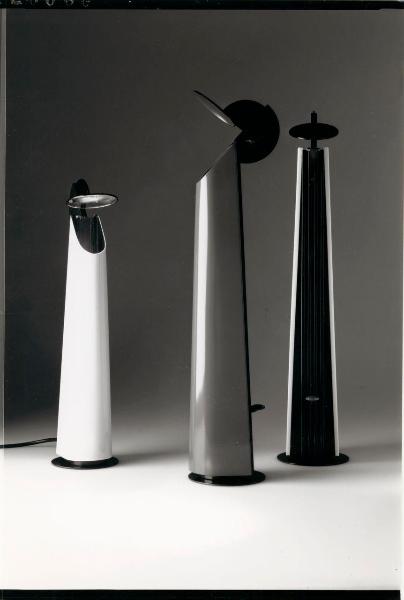 Milano - Studio Ballo&Ballo - lampada Gibigiana di Achille Castiglioni - Flos - 1981