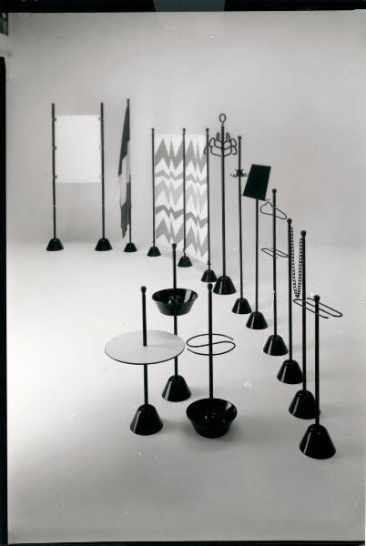 Milano - Studio Ballo&Ballo - collezione Servi di Achille e Pier Giacomo Castiglioni - Zanotta - 1987