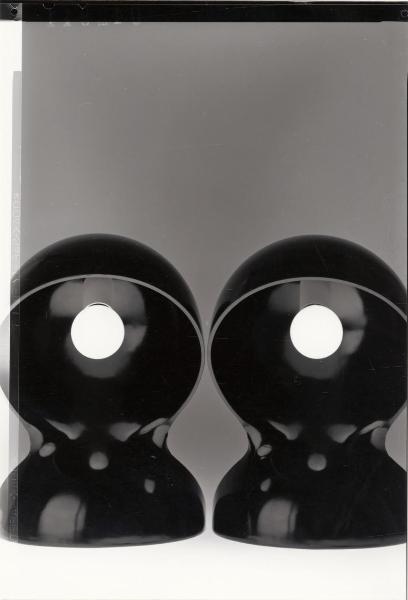 Milano - Studio Ballo&Ballo - composizione di due lampade Dalù di Vico Magistretti - Artemide - 1970