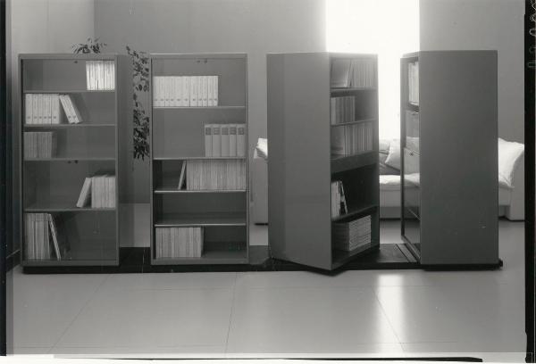 Milano - Studio Ballo&Ballo - libreria girevole - Arflex - 1981