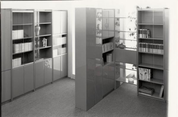 Milano - Studio Ballo&Ballo - ambiente con librerie Olinto di Kazuhide Takahama - B&B Italia - 1978