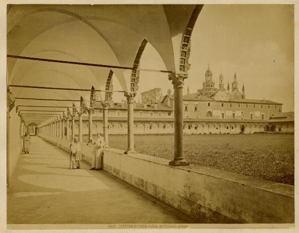 Certosa di Pavia - Chiostro Grande - Monaci certosini