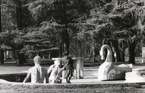 Milano - parco Sempione - Giorgio De Chirico - Bagni misteriosi