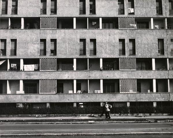 Milano - Veduta urbana animata