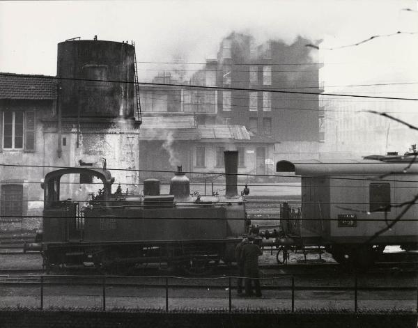 Milano - Veduta urbana - treni