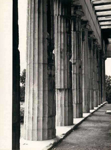 Sito archeologico - Grecia - Atene - Tempio di Efesto (Theseion) - Colonne