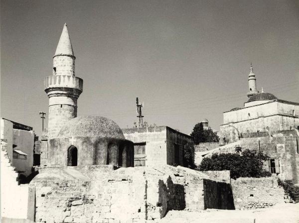 Grecia - Rodi - Chiesa Saint Spyridon - Moschea del Sultano Mustafà - Minareti - Edifici