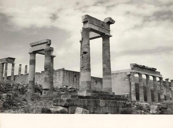 Sito archeologico - Grecia - Rodi, isola - Lindo - Acropoli di Lindo - Propilei - Tempio di Atena Lindia