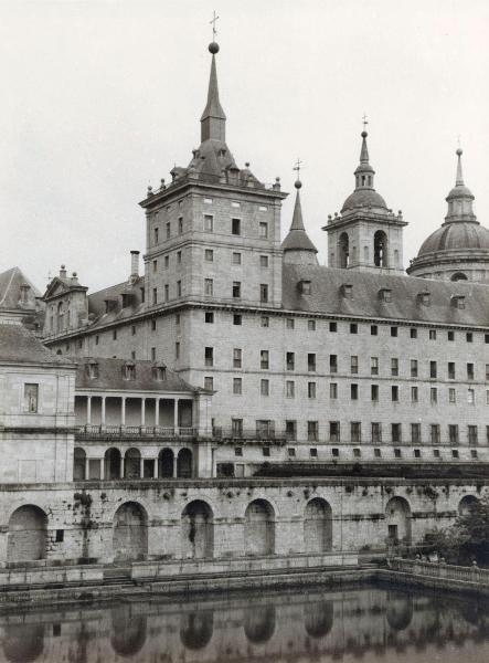 Spagna - Madrid - Monastero El Escorial - Esterno