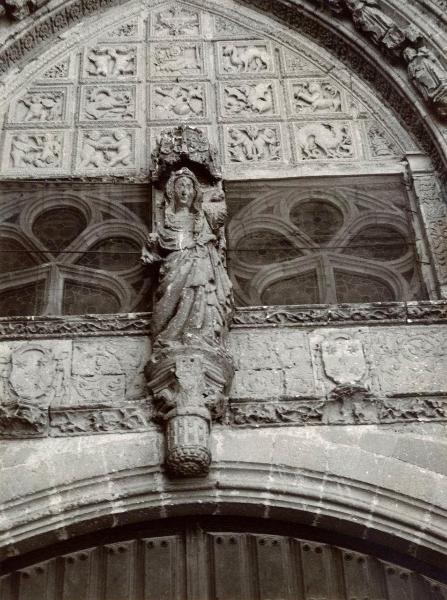 Scultura - Statua della Vergine Maria - Spagna - Palencia - Cattedrale di Sant'Antolino (Catedral de San Antolín) - Portale di Obispo o di Santa Maria