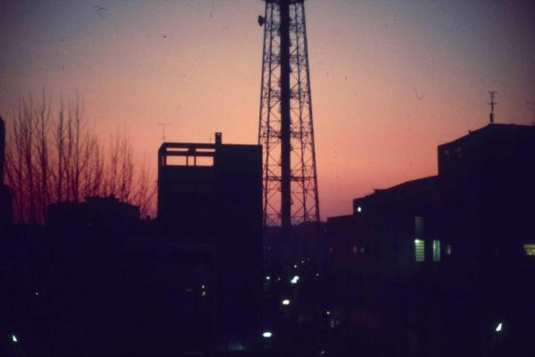 Milano - Veduta urbana - tramonto - antenne