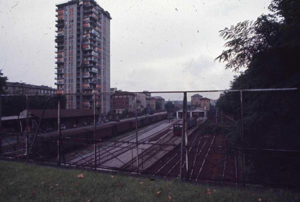 Milano - Veduta urbana - ferrovia