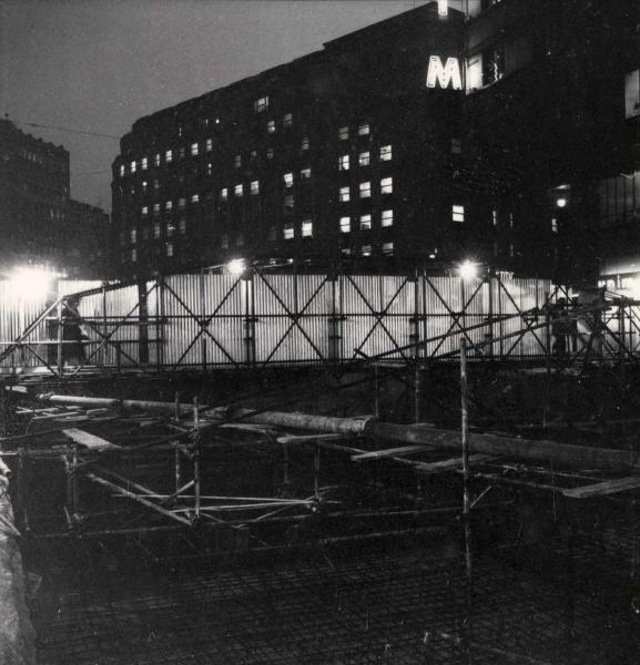 Milano - Veduta urbana - cantiere - notturno