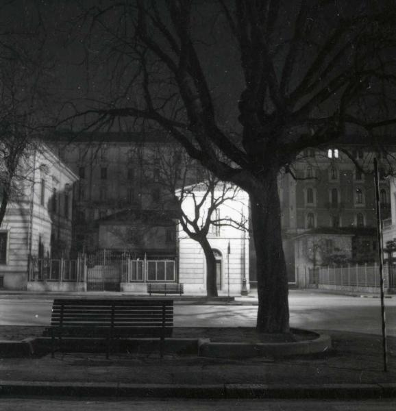 Milano - Veduta urbana - notturno