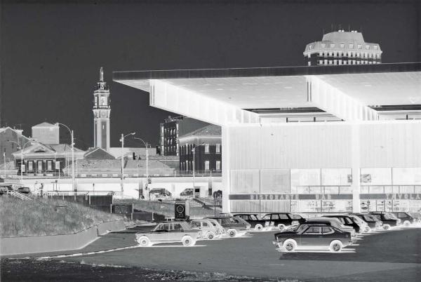 Milano - Veduta urbana - Stazione di Porta Garibaldi - parcheggio - autovetture