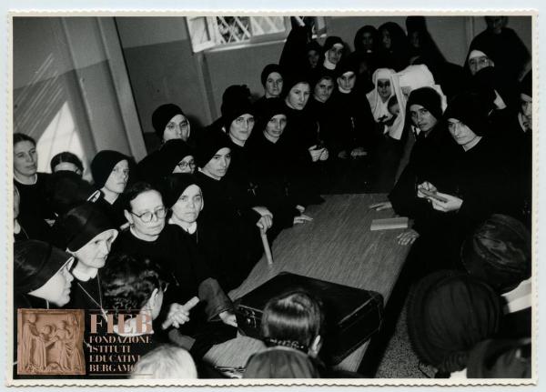 Orfanotrofio femminile del Conventino - Bergamo - Corso di aggiornamento per religiose educatrici - Suore - FIRAS