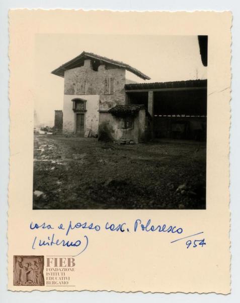 Rustici - Bergamo - Longuelo - Cascina Polaresco - Interno - Casa - Pozzo