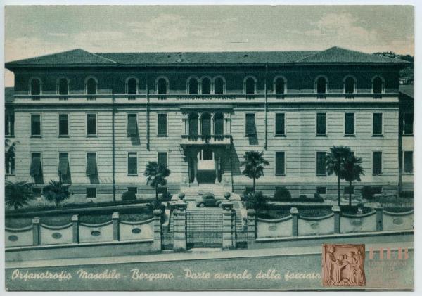 Orfanotrofio maschile di Bergamo - Bergamo: Via Santa Lucia - Esterno - Parte centrale della facciata