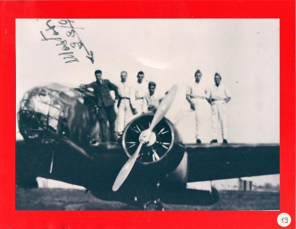 Seconda Guerra Mondiale - Bosnia ed Erzegovina - Monstar - Ritratto di gruppo - Militare - 27° Squadriglia O.A. Aeronautica - Elia Oberti Aviere il 1°da destra