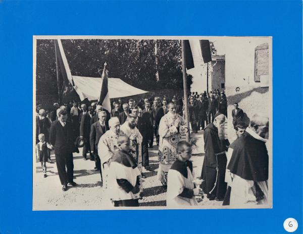 Bergamo - Quartiere Longuelo - Processioni - Prima messa di Padre Gianluigi Rota