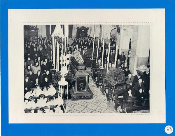 Bergamo - Quartiere Longuelo - Interno - Chiesa Vecchia - Funerale di Serafina Scudeletti