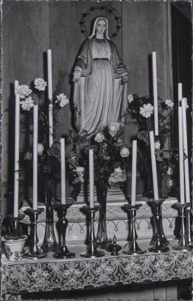 Milano - Pio Istituto dei Sordi in via Settembrini - Interno - Chiesa, altare - Statua della Madonna