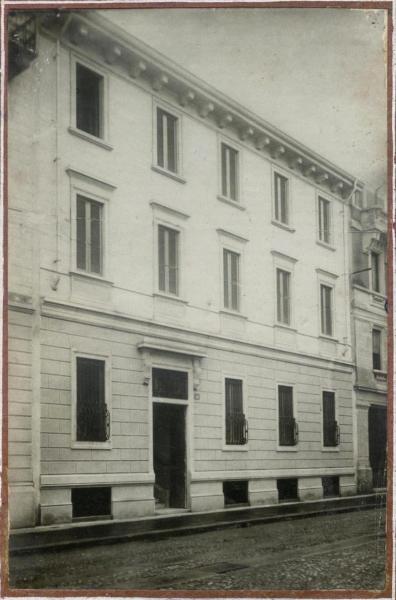 Milano - Pio Istituto dei Sordi, Casa del Sordoparlante in via Boscovich - Palazzo - Sede sezione maschile