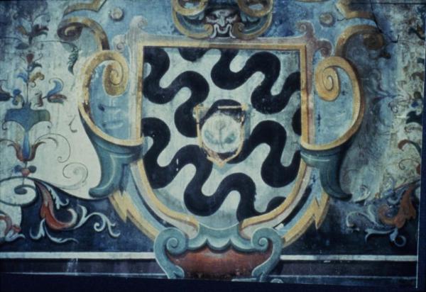 Sesto San Giovanni - Parco Nord, settore Torretta - Villa Torretta, interno - Salone degli Stemmi - Affresco danneggiato alle pareti - Stemma gentilizio della famiglia Marino - Maschera antropomorfa - Decorazioni - Crepe