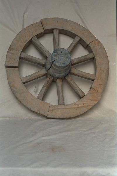 Ruota di carro non cerchiata