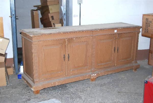 Credenza