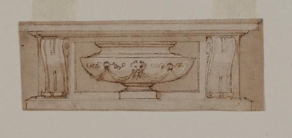 Decorazione architettonica con vaso al centro