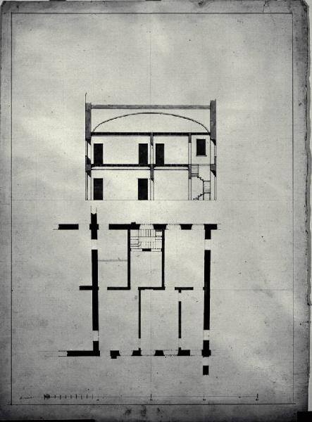 Pianta e sezione di edificio residenziale