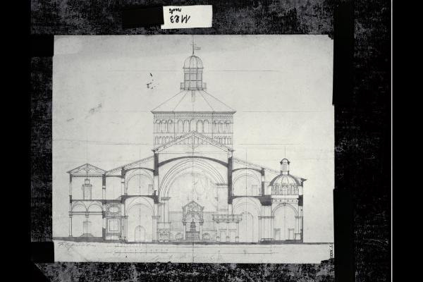 Sezione trasversale verso il ciborio della Basilica di Sant'Ambrogio a Milano