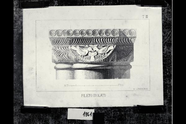 Chiesa di Santa Maria in Aurona a Milano, rilievo dell'apparato scultoreo: capitello di un pilastro con fregio fitomorfo e uccelli