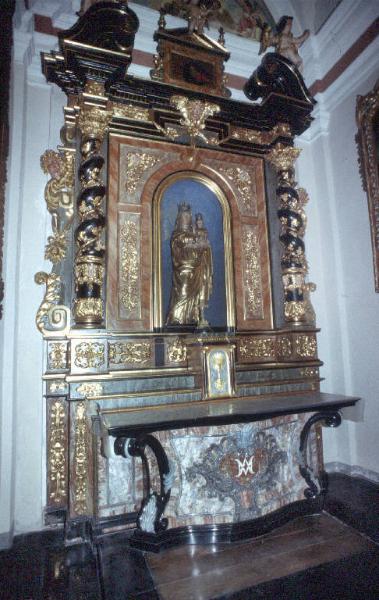 Altare
