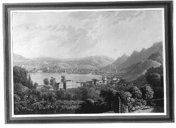 Veduta del lago di Como