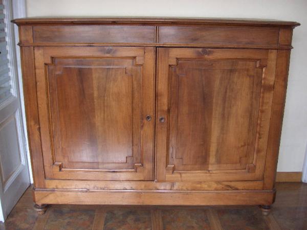 Credenza